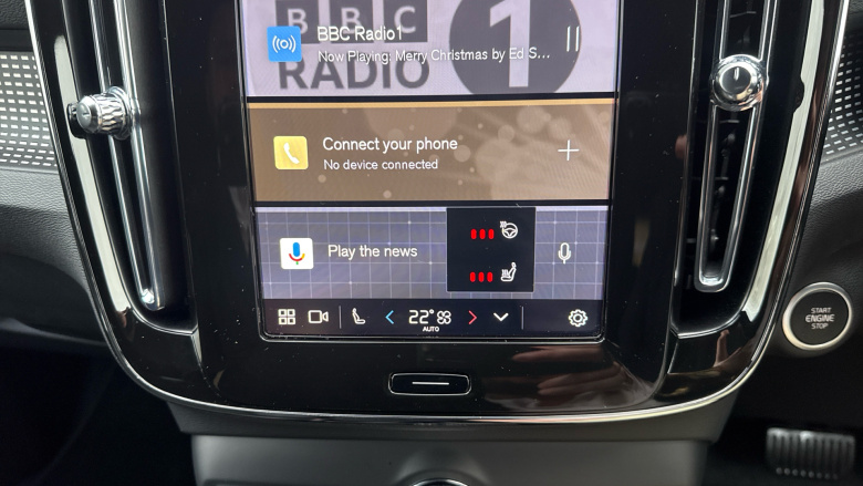 Volvo XC40 2.0 B4P Plus Dark 5dr Auto Petrol Estate